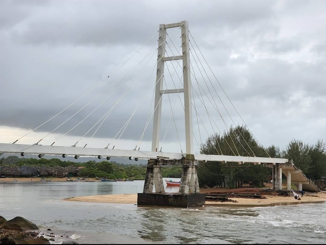VENGURLA PEDESTRAIN CABLE STAYED BRIDGE, VENGURLA, MAHARASTHRA (2022)