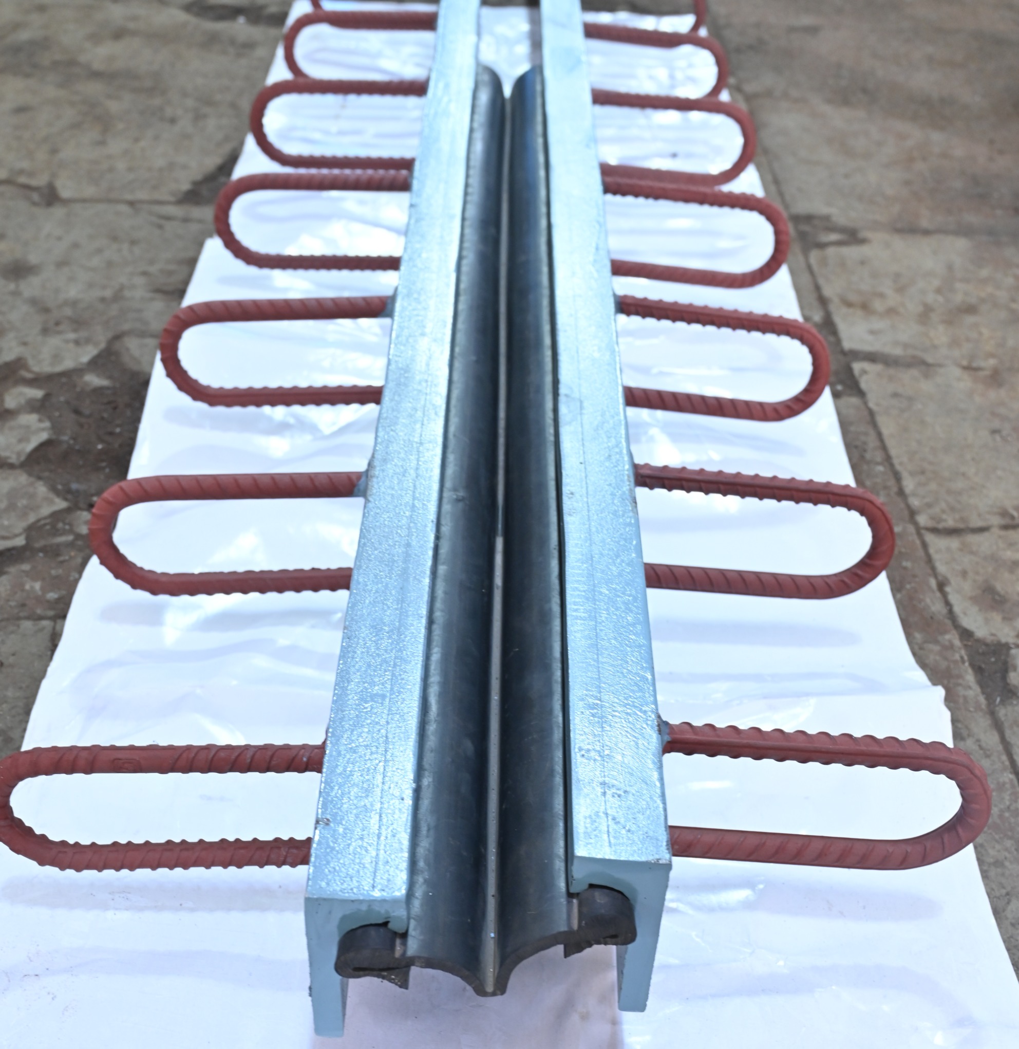 STRIPSEAL EXPANSION JOINT
